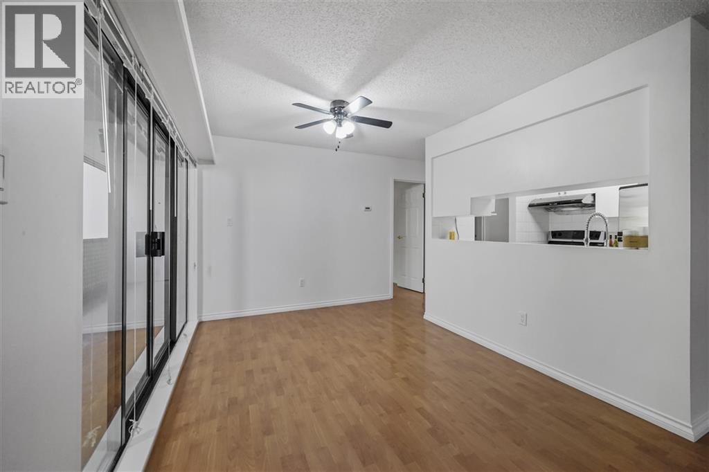 214 1955 Woodway Place, Burnaby, British Columbia  V5B 4S5 - Photo 5 - R3062335