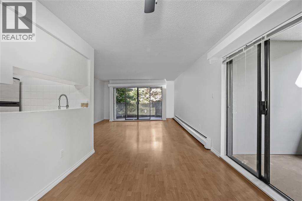 214 1955 Woodway Place, Burnaby, British Columbia  V5B 4S5 - Photo 8 - R3062335