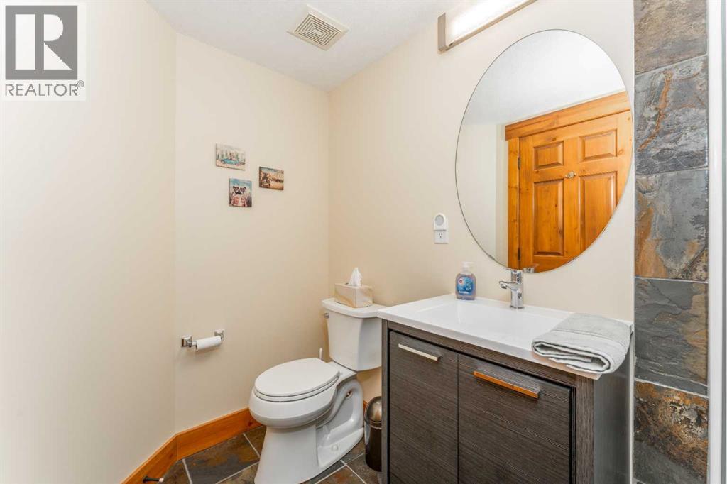 114, 155 Crossbow Place, Canmore, Alberta  T1W 3H6 - Photo 14 - A2260606