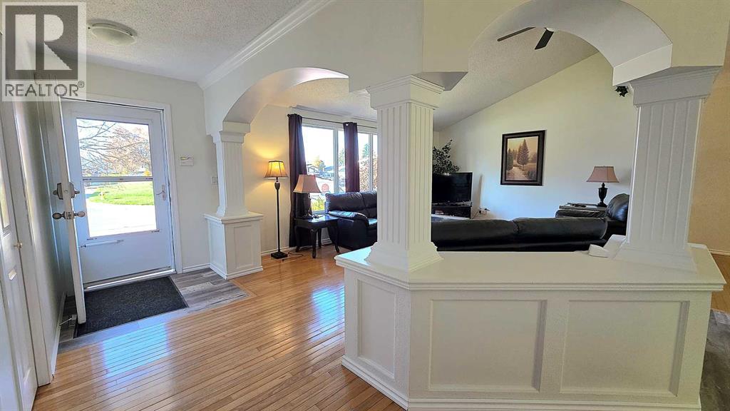 600 Hammond Drive, Fox Creek, Alberta  T0H 1P0 - Photo 4 - A2264198