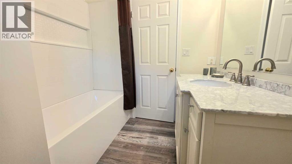 600 Hammond Drive, Fox Creek, Alberta  T0H 1P0 - Photo 16 - A2264198