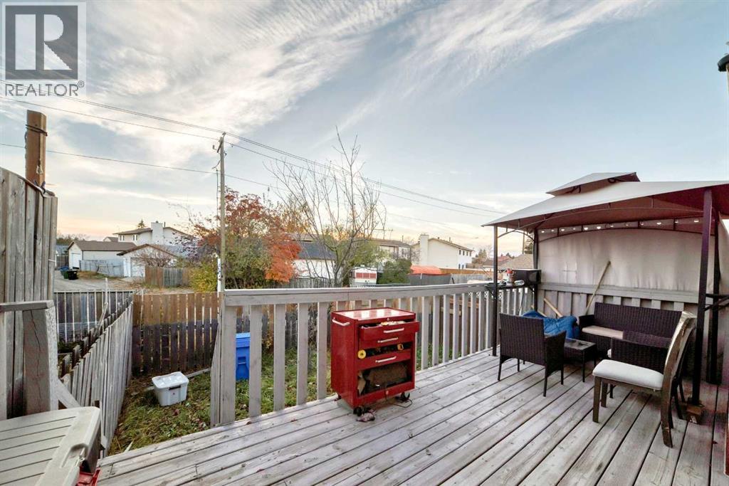 11 Falsby Way Ne, Calgary, Alberta  T3J 3A2 - Photo 21 - A2266852