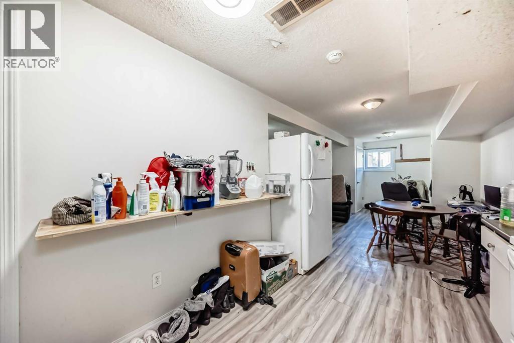 11 Falsby Way Ne, Calgary, Alberta  T3J 3A2 - Photo 27 - A2266852