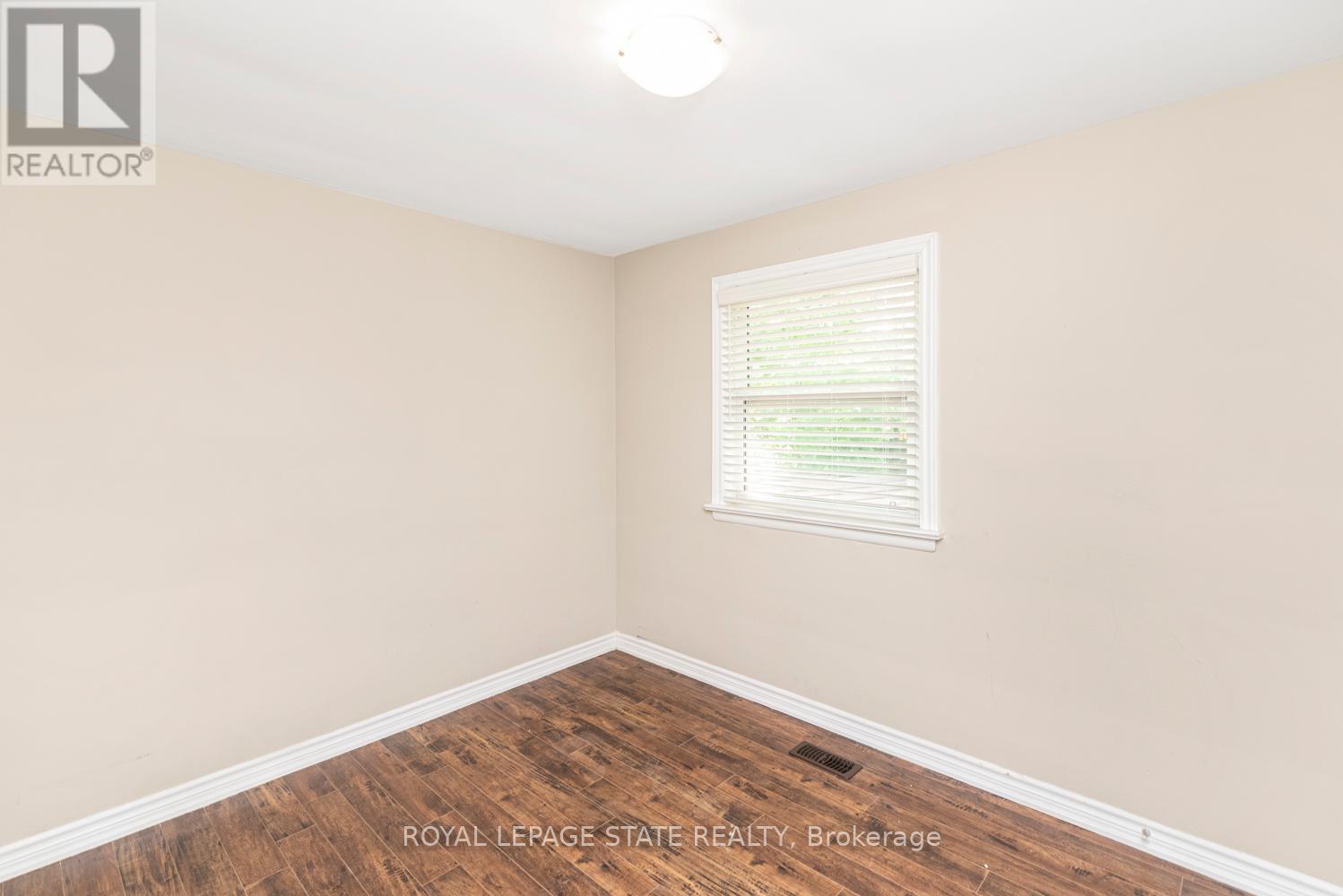 2278 Mount Forest Drive, Burlington, Ontario  L7P 1J2 - Photo 20 - W12484761