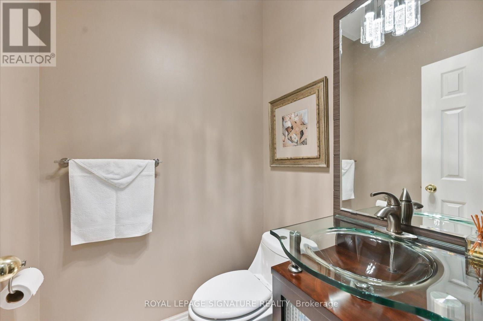 3485 Mcdowell Drive, Mississauga, Ontario  L5M 6R6 - Photo 24 - W12484764