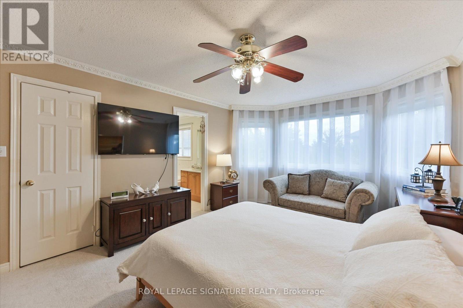 3485 Mcdowell Drive, Mississauga, Ontario  L5M 6R6 - Photo 28 - W12484764