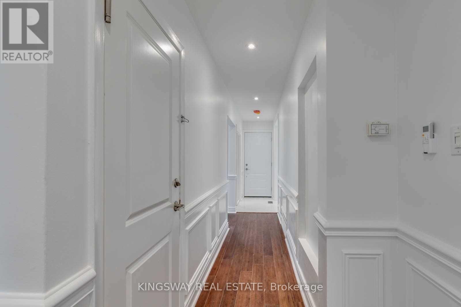 Main - 68 Wheatfield Road, Toronto, Ontario  M8V 2P6 - Photo 14 - W12484773