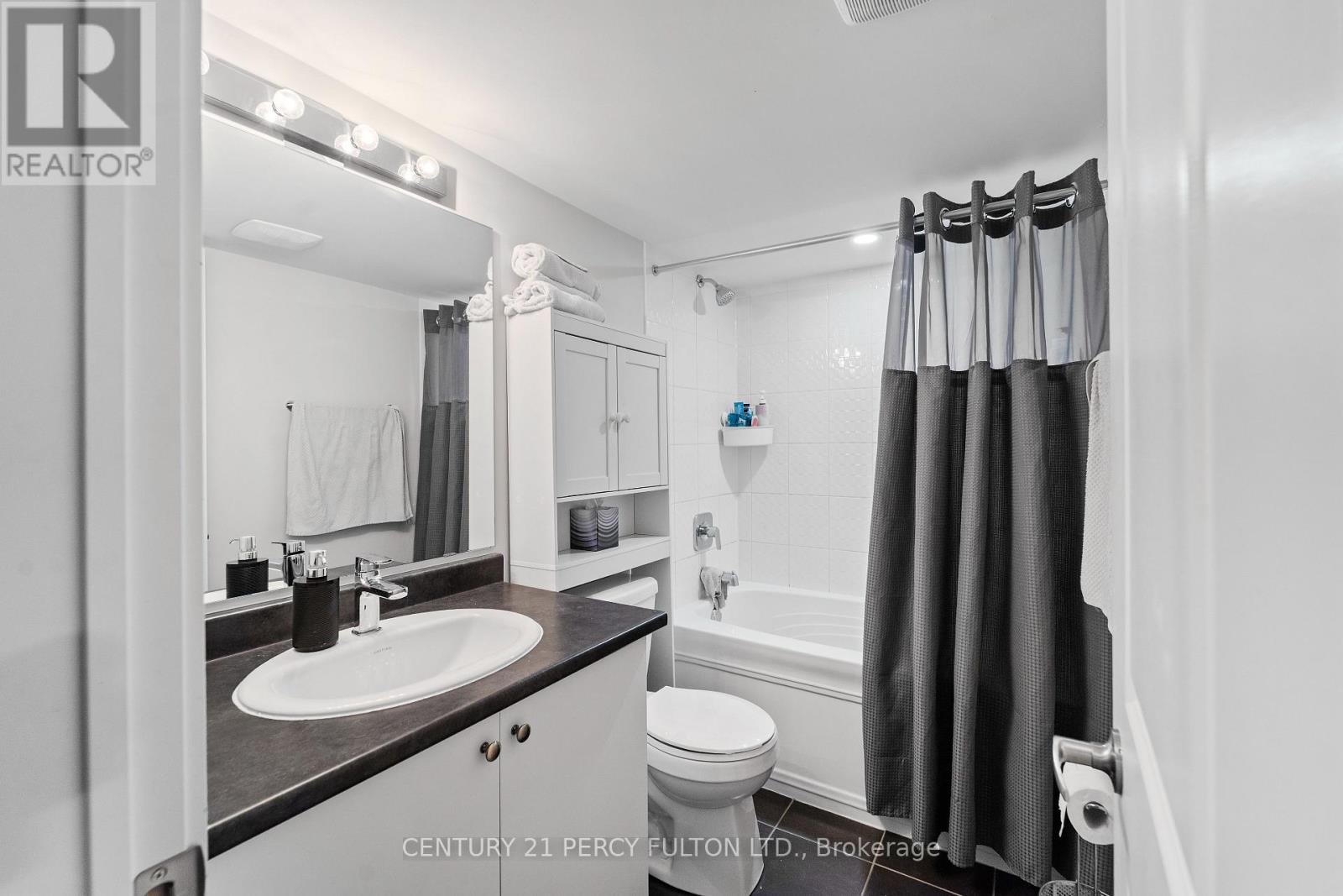 37 - 400 Finch Avenue, Pickering, Ontario  L1V 0G7 - Photo 14 - E12484798