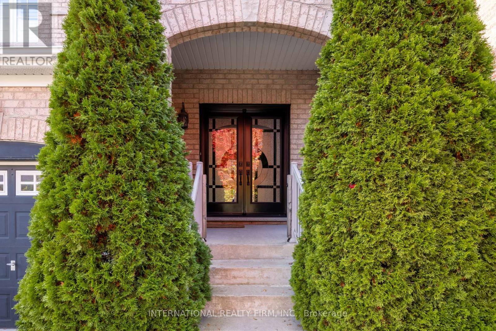 1616 Glenbourne Drive, Oshawa, Ontario  L1K 0G2 - Photo 5 - E12484808