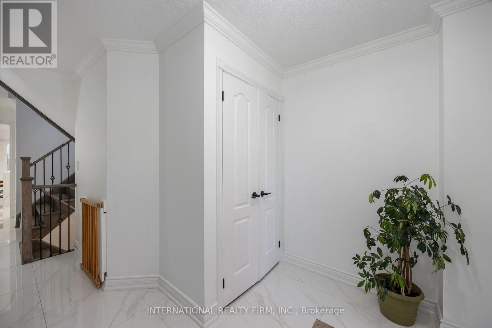 1616 Glenbourne Drive, Oshawa, Ontario  L1K 0G2 - Photo 9 - E12484808