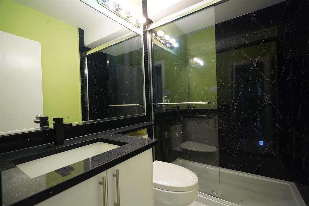 14935 Kew Drive, Surrey, British Columbia  V3R 4Y1 - Photo 3 - R3061914