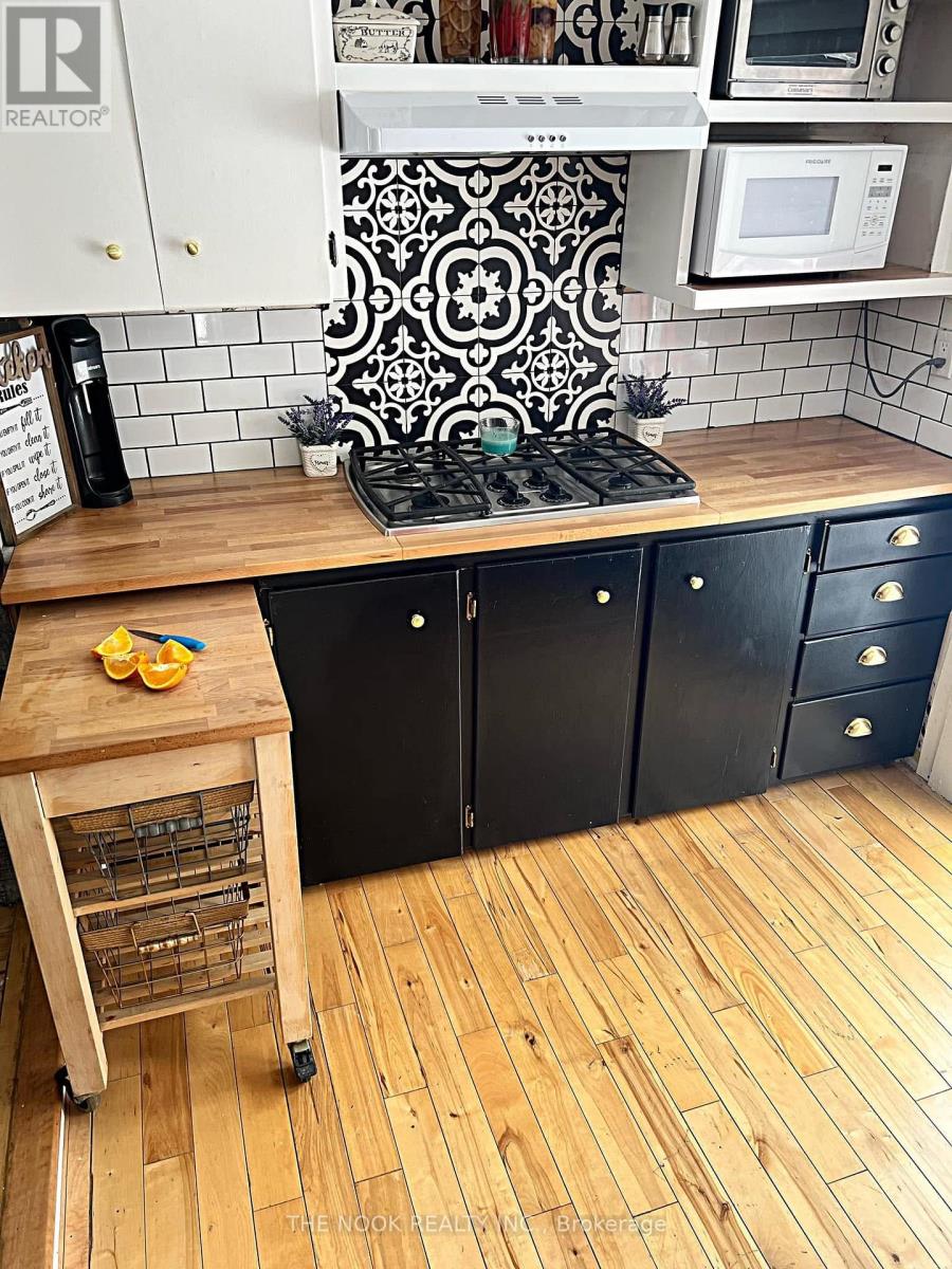 90 Thaeter Lane, Carlow/mayo, Ontario  K0L 1C0 - Photo 3 - X12484842