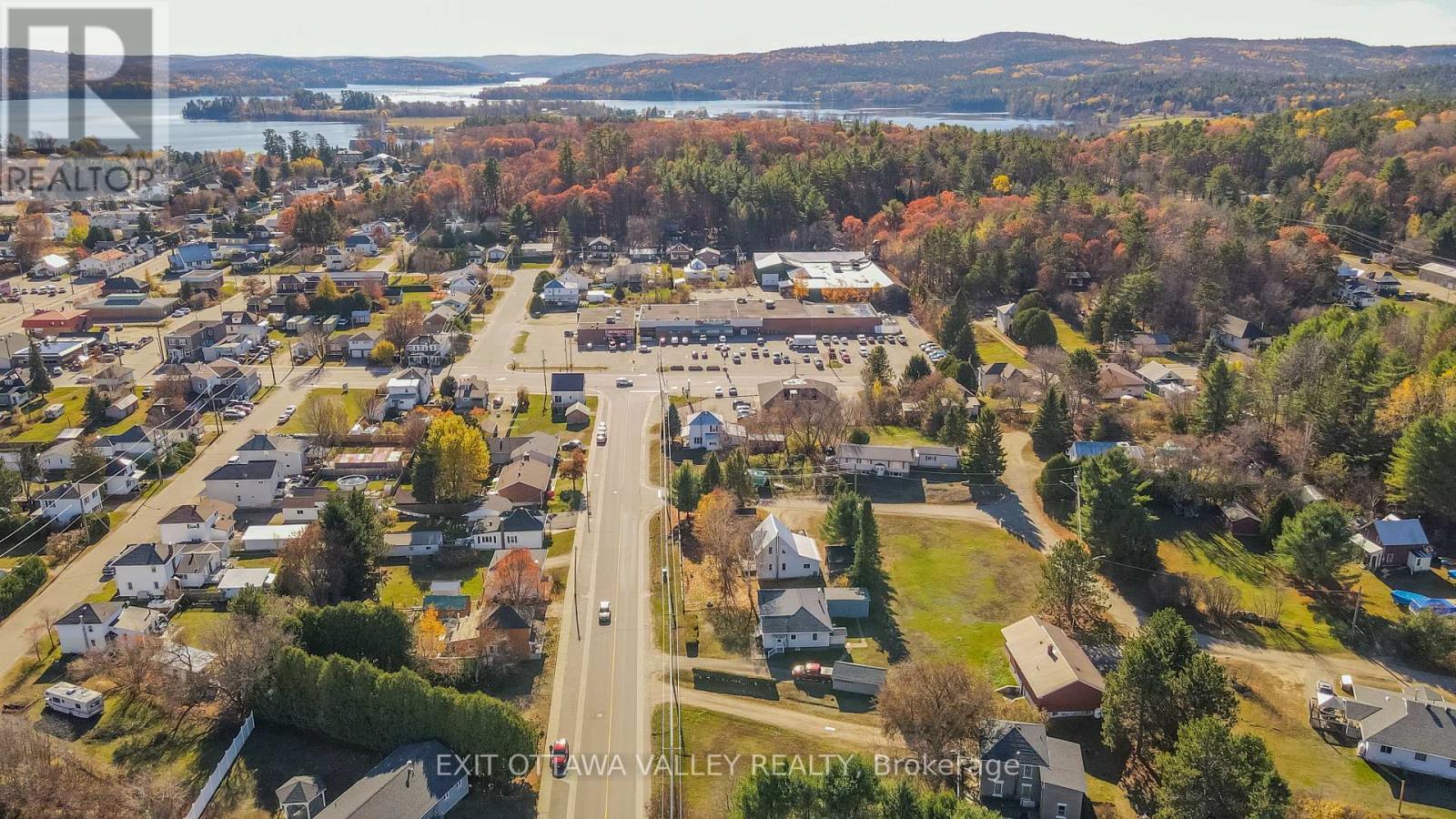 28 Paugh Lake Road, Madawaska Valley, Ontario  K0J 1B0 - Photo 47 - X12484108