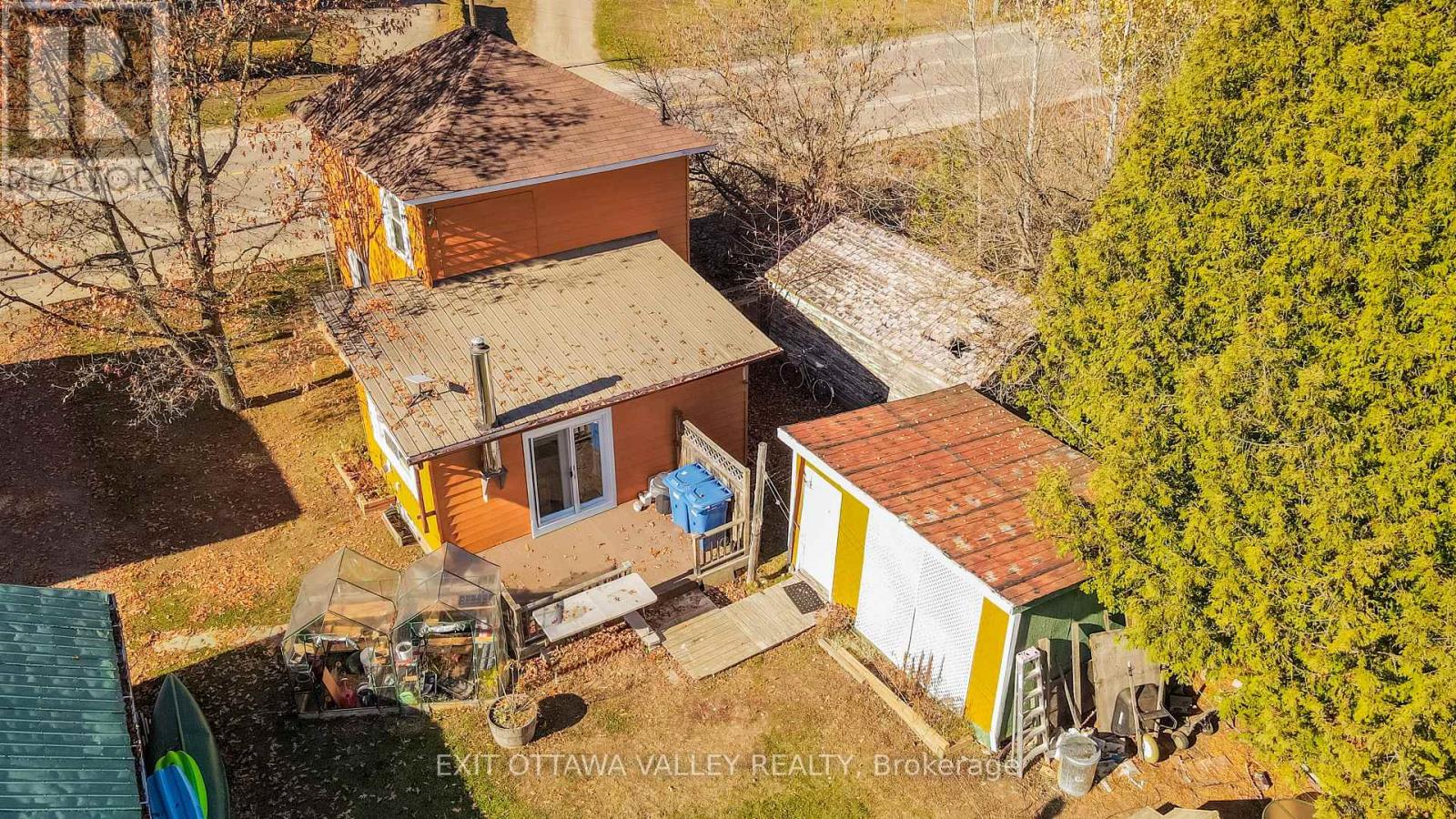28 Paugh Lake Road, Madawaska Valley, Ontario  K0J 1B0 - Photo 43 - X12484108