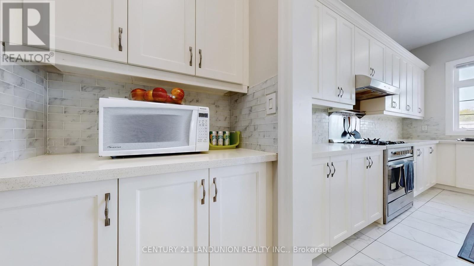 234 Touch Gold Crescent, Aurora (Bayview Southeast), Ontario  L4G 3X5 - Photo 17 - N12484800