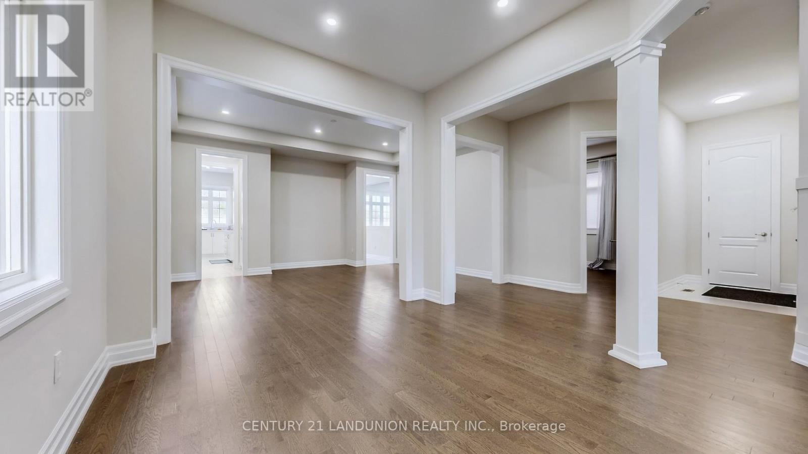 234 Touch Gold Crescent, Aurora (Bayview Southeast), Ontario  L4G 3X5 - Photo 6 - N12484800