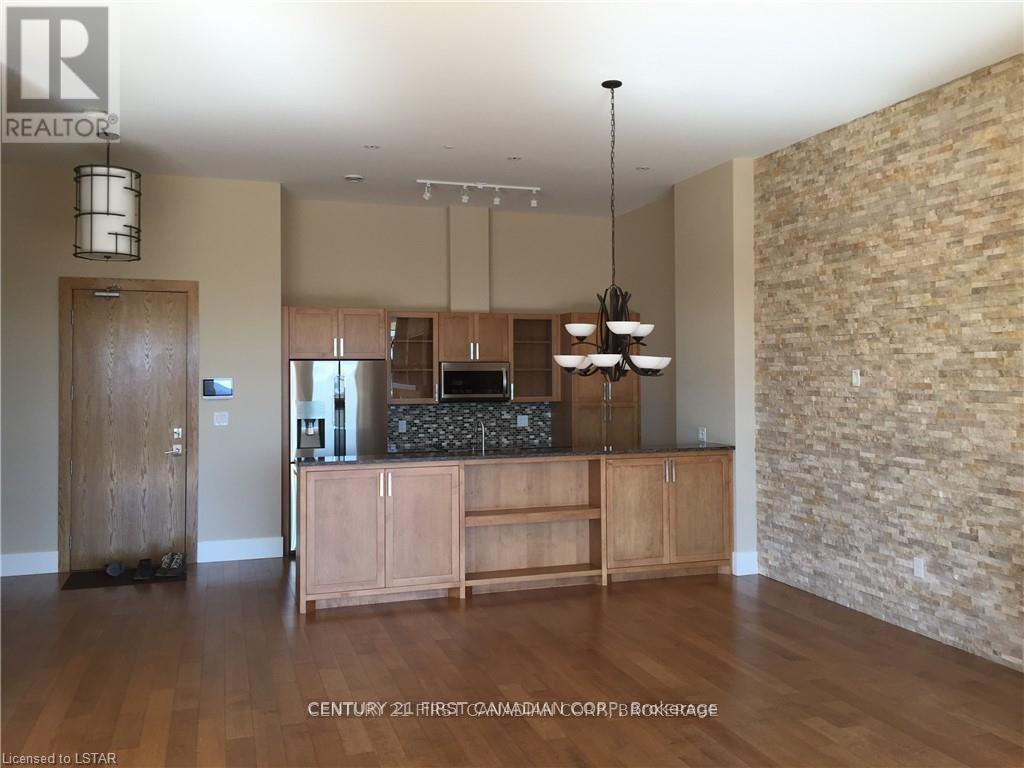 411 - 1705 Fiddlehead Place, London North, Ontario  N6G 5M6 - Photo 11 - X12484839