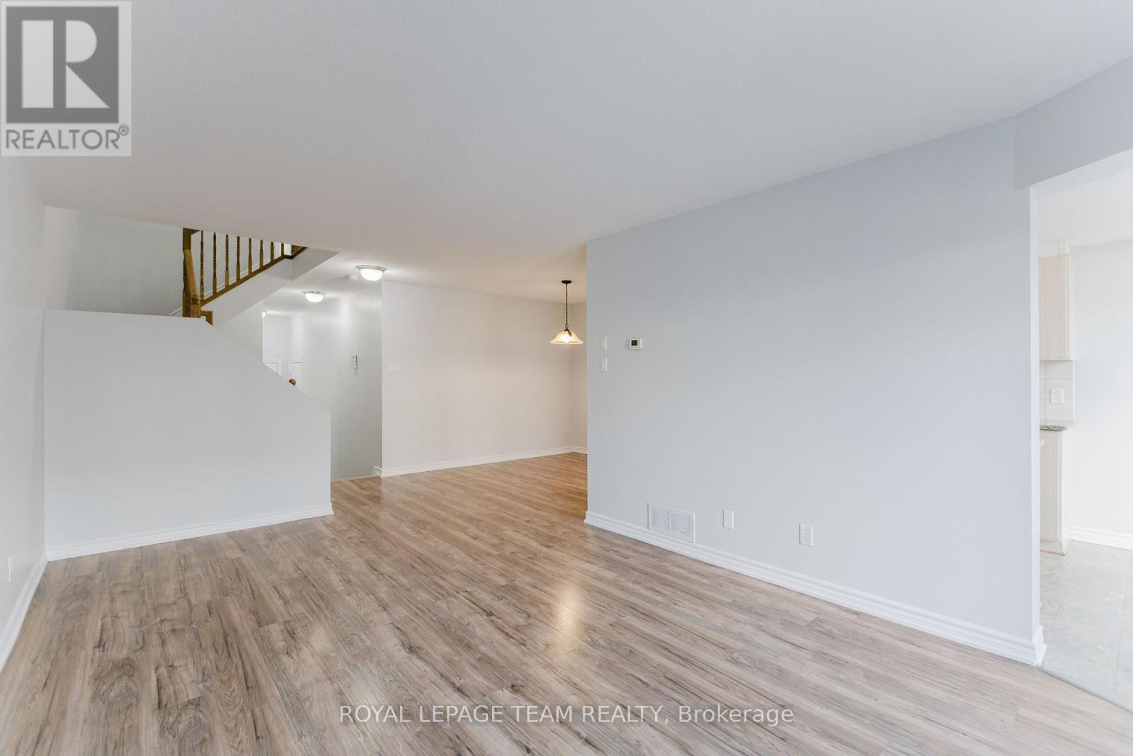 254 Serena Way, Ottawa, Ontario  K2G 4P6 - Photo 10 - X12484814