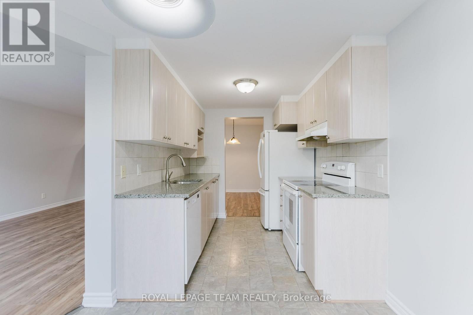 254 Serena Way, Ottawa, Ontario  K2G 4P6 - Photo 14 - X12484814