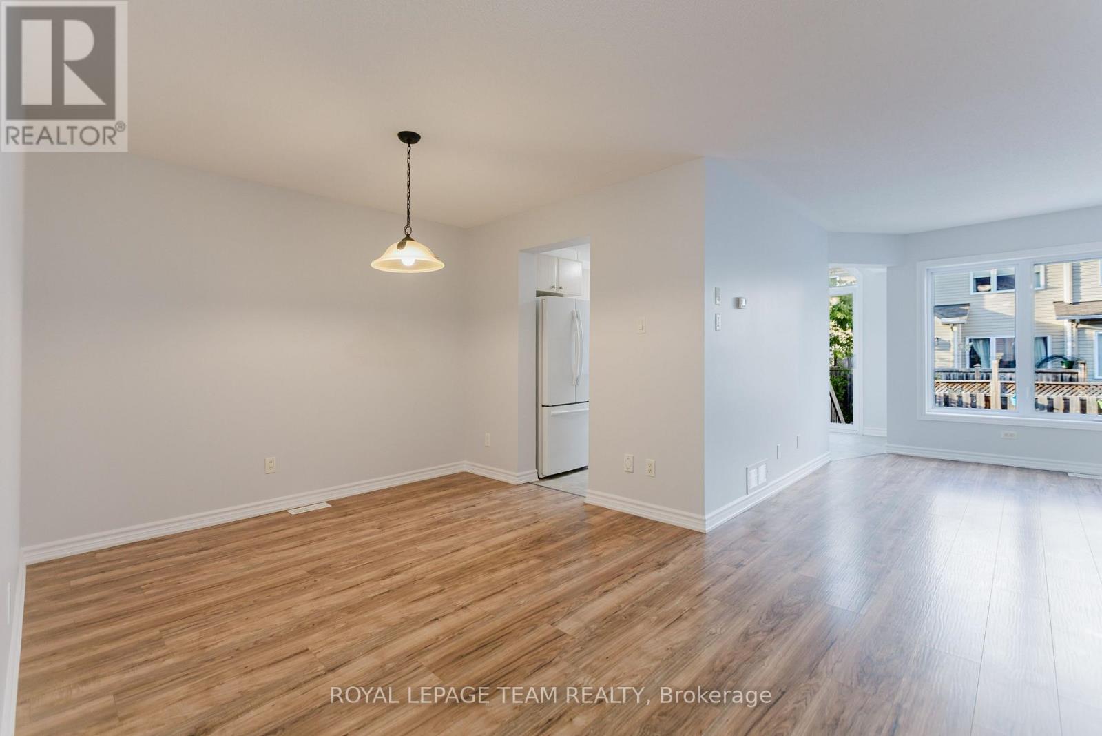 254 Serena Way, Ottawa, Ontario  K2G 4P6 - Photo 5 - X12484814