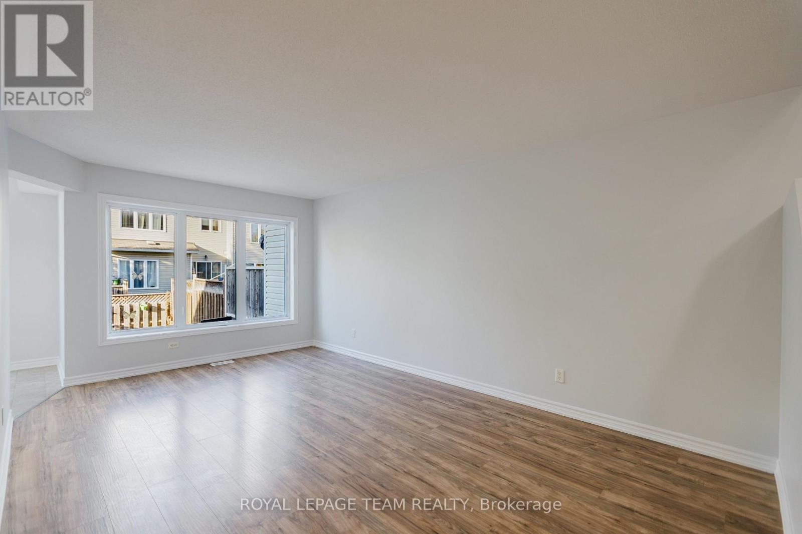 254 Serena Way, Ottawa, Ontario  K2G 4P6 - Photo 9 - X12484814