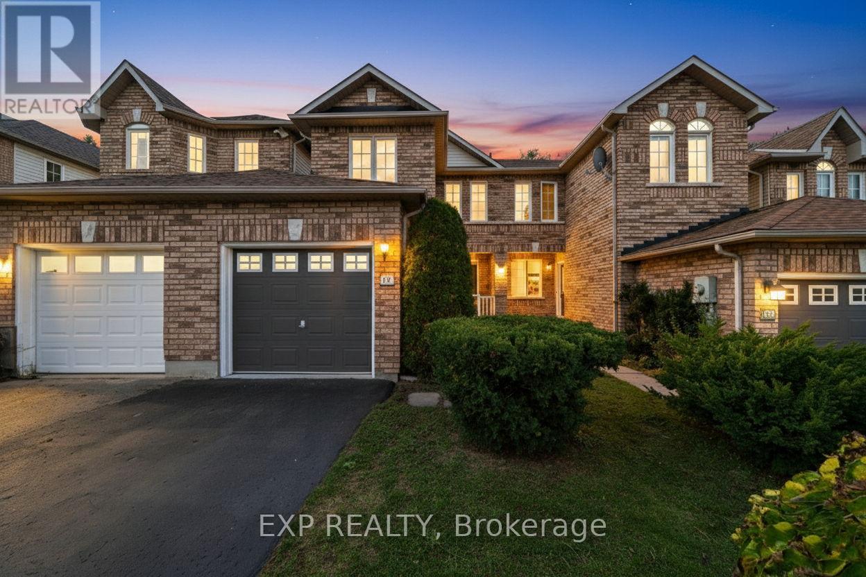 56 HAWTHORNE CRESCENT, barrie (ardagh), Ontario