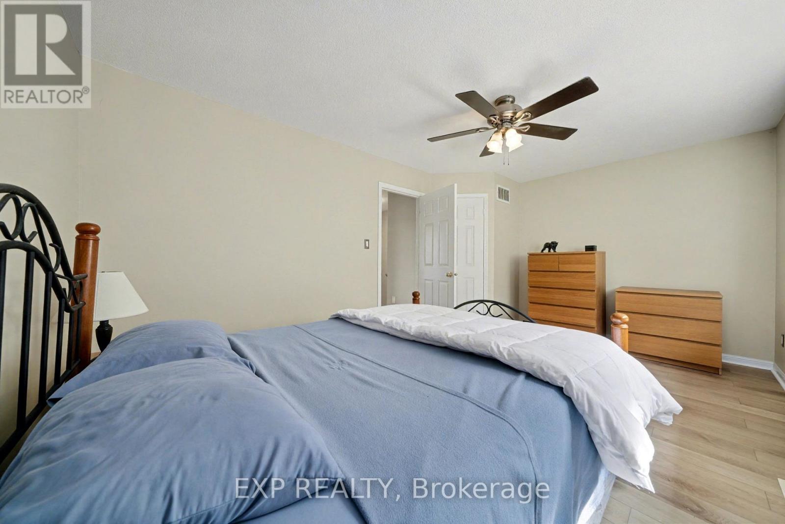 56 Hawthorne Crescent, Barrie (Ardagh), Ontario  L4N 9Y7 - Photo 25 - S12484804