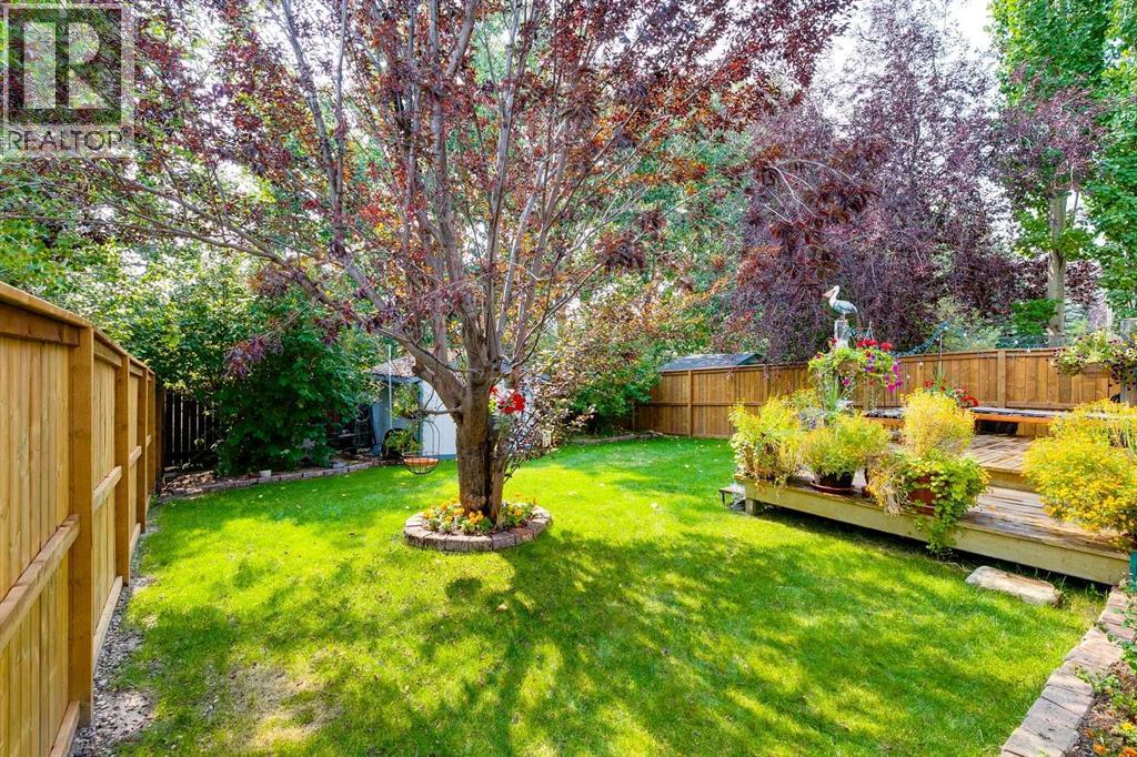 187 Valley Brook Circle Nw, Calgary, Alberta  T3B 5S1 - Photo 28 - A2255229