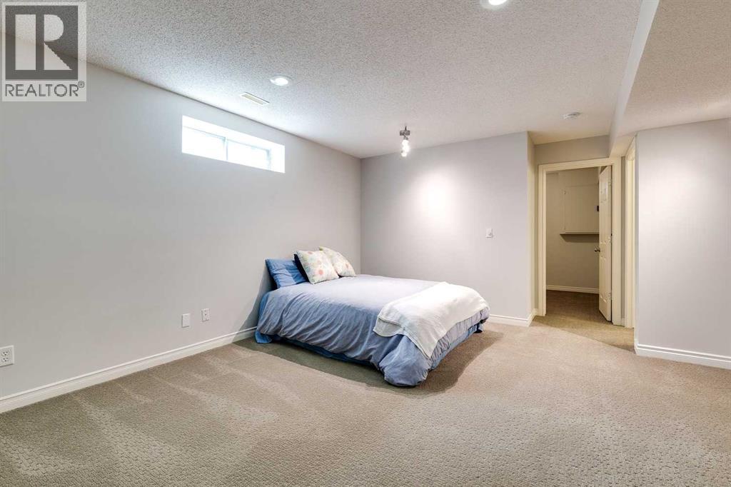 187 Valley Brook Circle Nw, Calgary, Alberta  T3B 5S1 - Photo 23 - A2255229