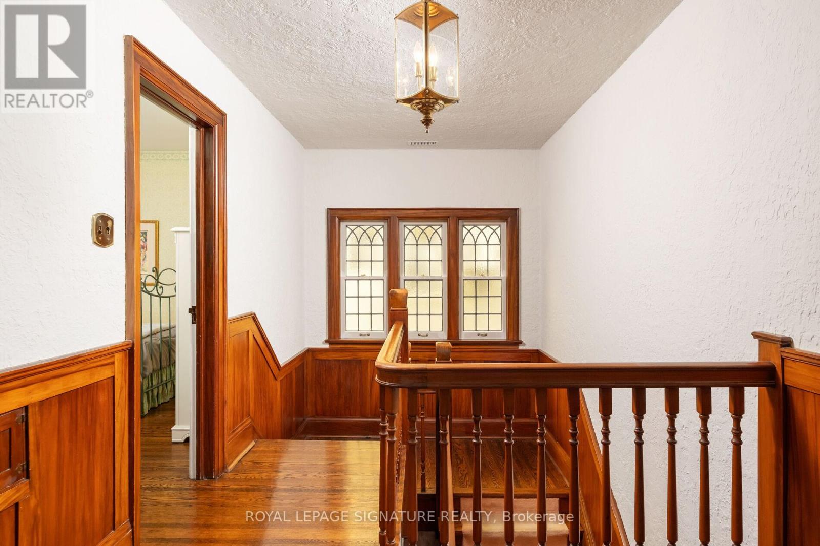 51 Strath Avenue, Toronto, Ontario  M8X 1R4 - Photo 25 - W12484806