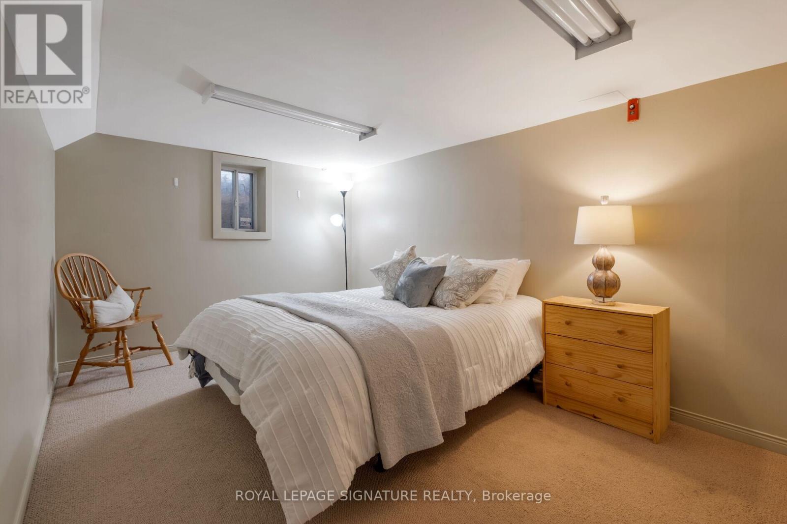 51 Strath Avenue, Toronto, Ontario  M8X 1R4 - Photo 27 - W12484806