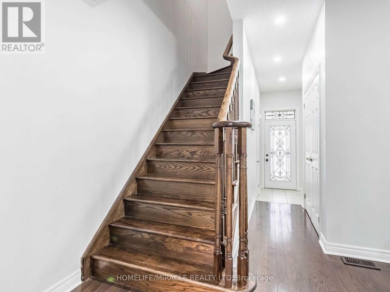 6 Cedarcrest Street, Caledon, Ontario  L7C 3M8 - Photo 13 - W12484813