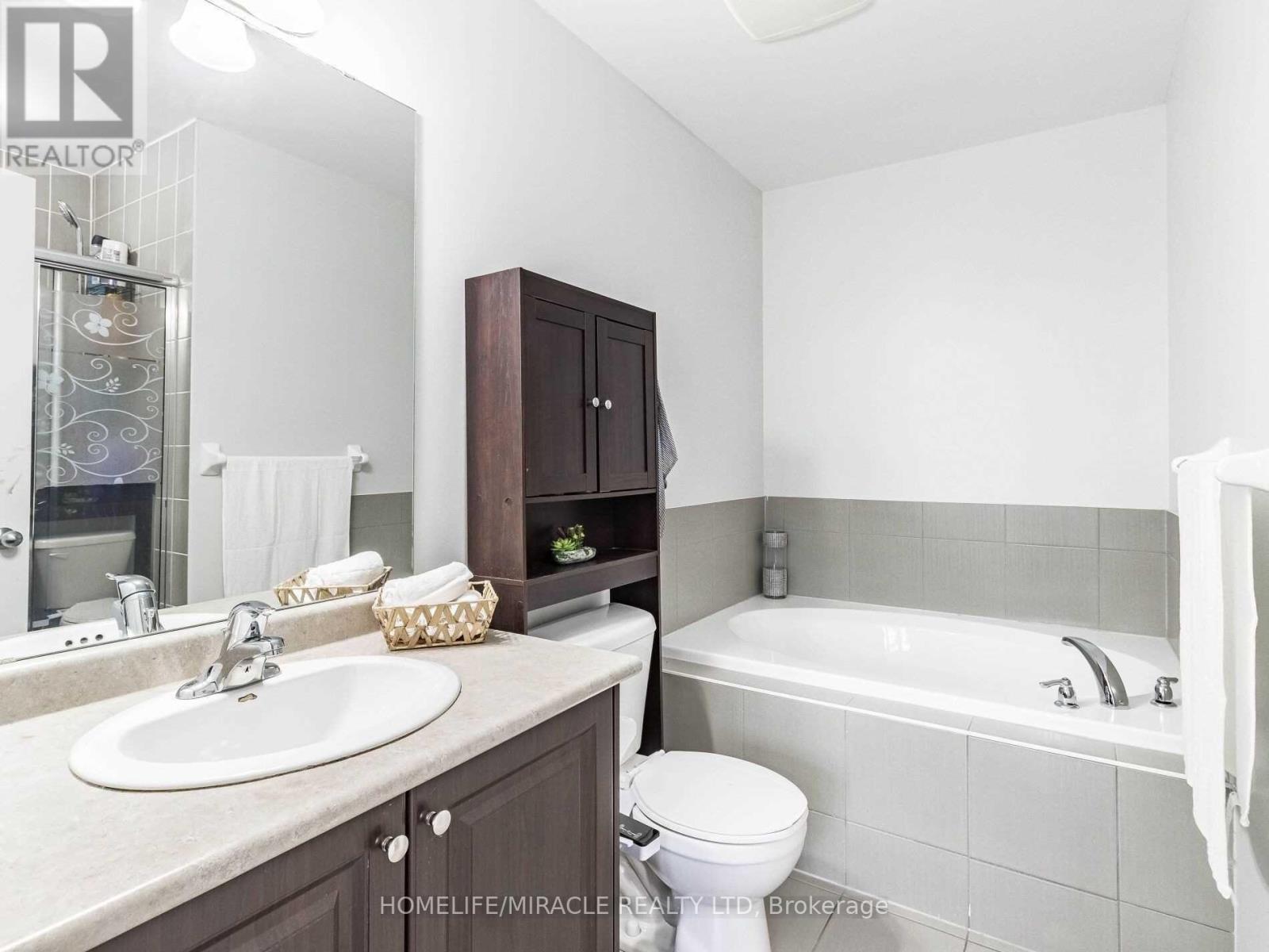 6 Cedarcrest Street, Caledon, Ontario  L7C 3M8 - Photo 16 - W12484813