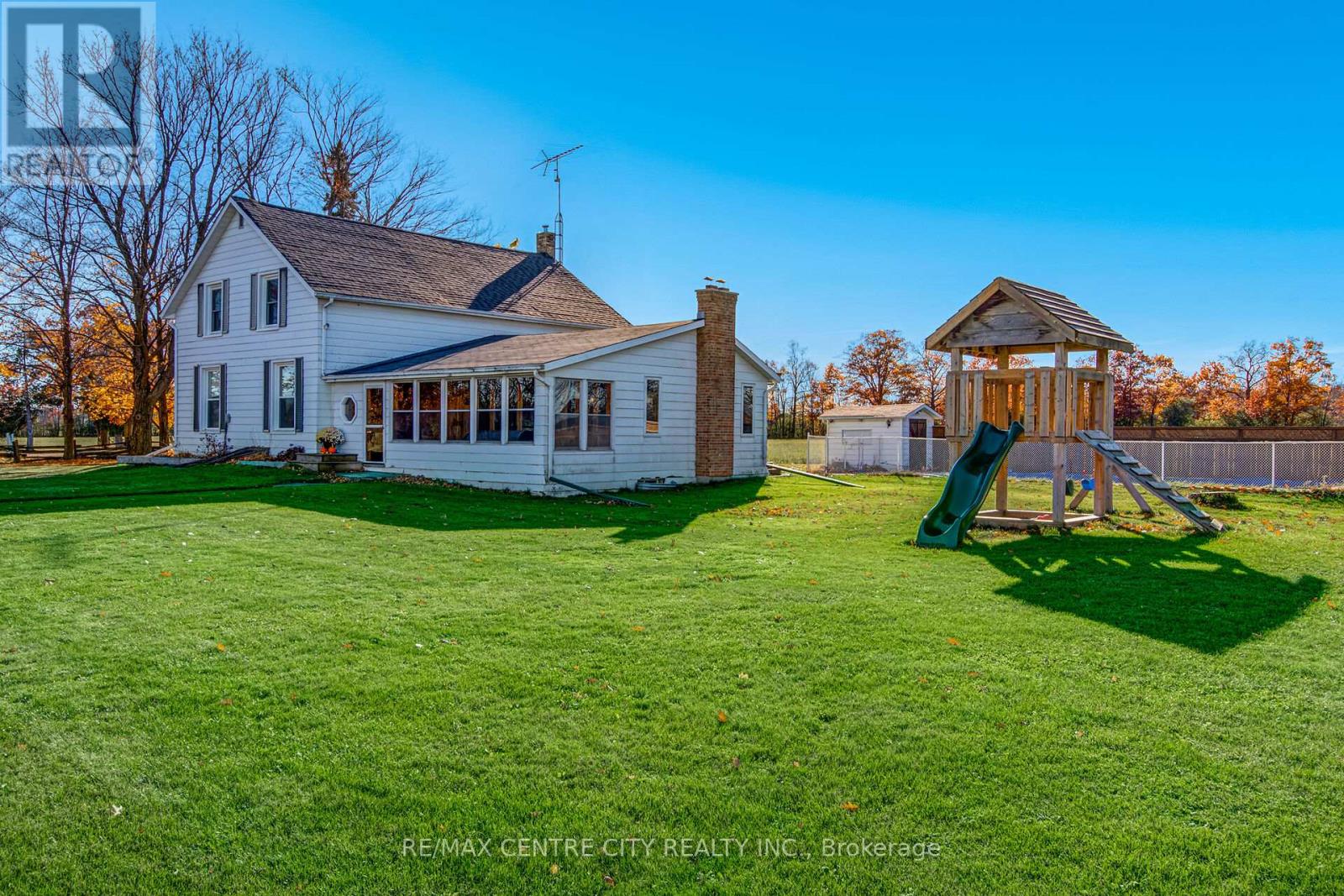 1048 Fifth Line, Selwyn, Ontario  K9J 6X2 - Photo 15 - X12484305