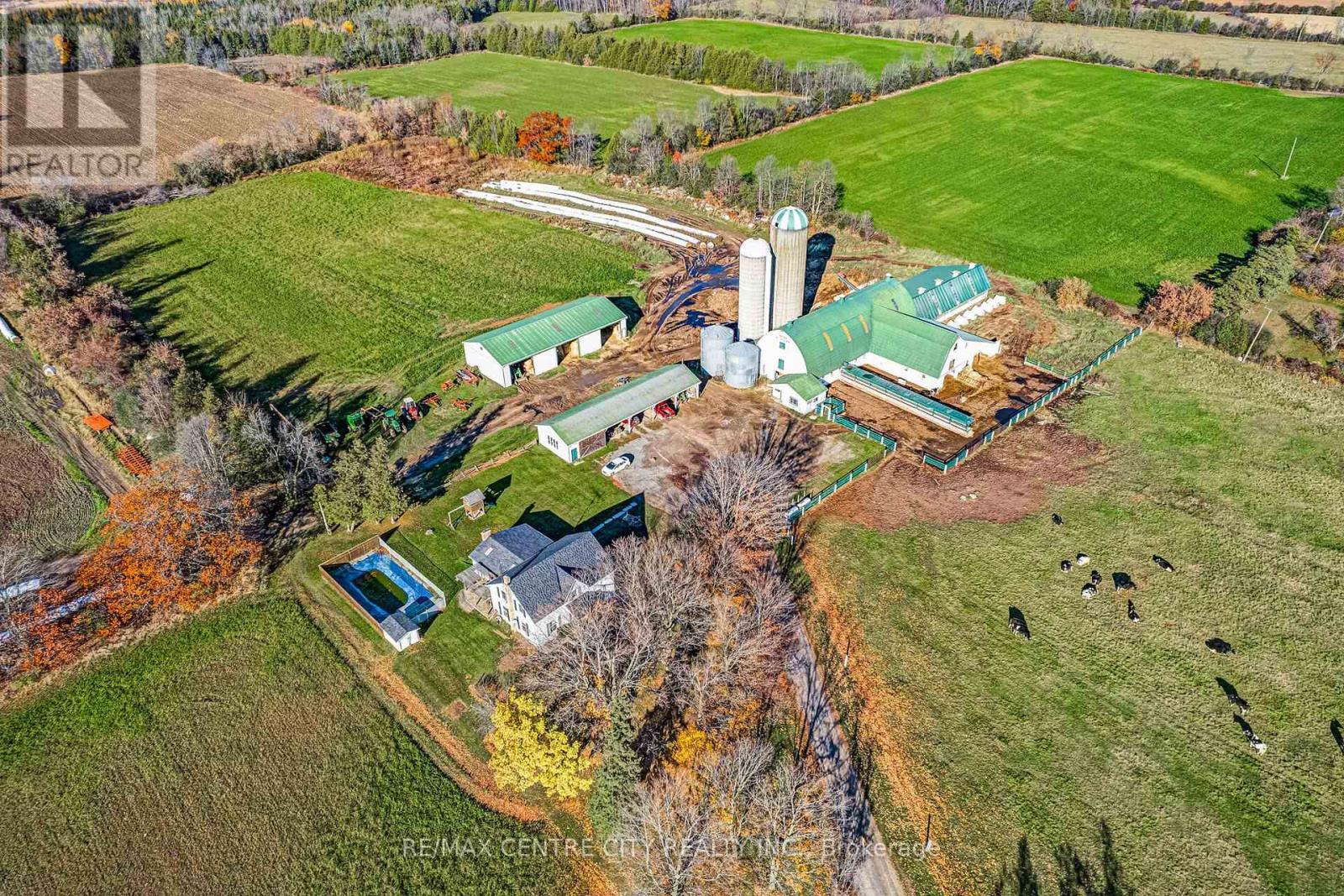 1048 Fifth Line, Selwyn, Ontario  K9J 6X2 - Photo 4 - X12484305