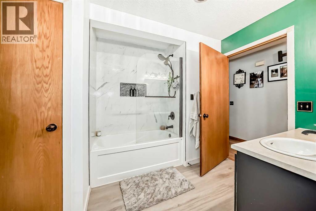 5223 56 Avenue, Eckville, Alberta  T0M 0X0 - Photo 23 - A2262608