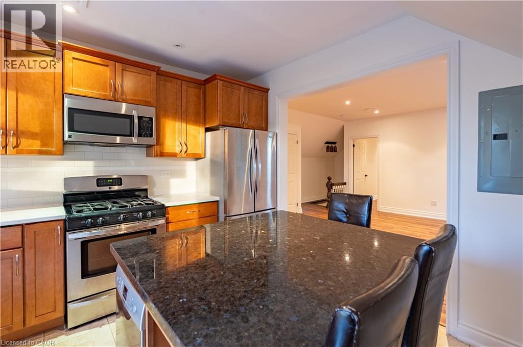 6 East 32nd Street, Hamilton, Ontario  L8V 3R6 - Photo 11 - 40691949