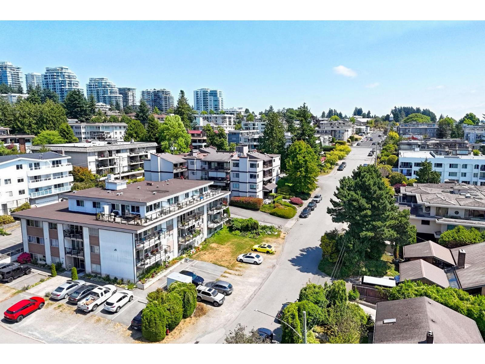 105 15041 Prospect Avenue, White Rock, British Columbia  V4B 2B5 - Photo 32 - R3042463