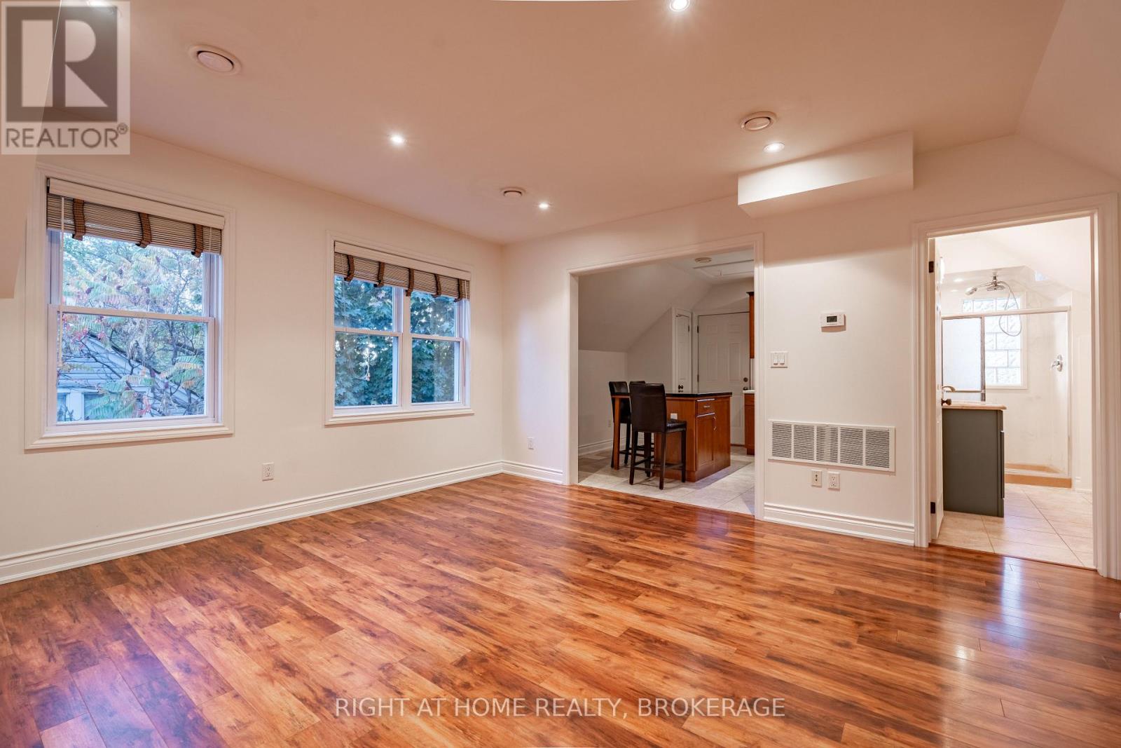 6 32nd Street E, Hamilton, Ontario  L8V 3R6 - Photo 17 - X11959716