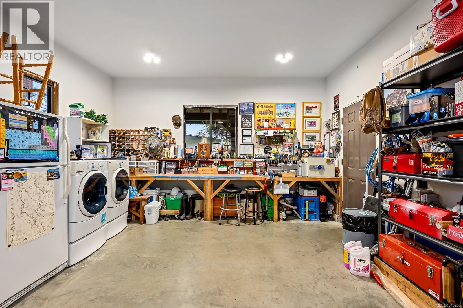 9386 Martin Park Dr, Black Creek, British Columbia  V9J 1C4 - Photo 59 - 1015250