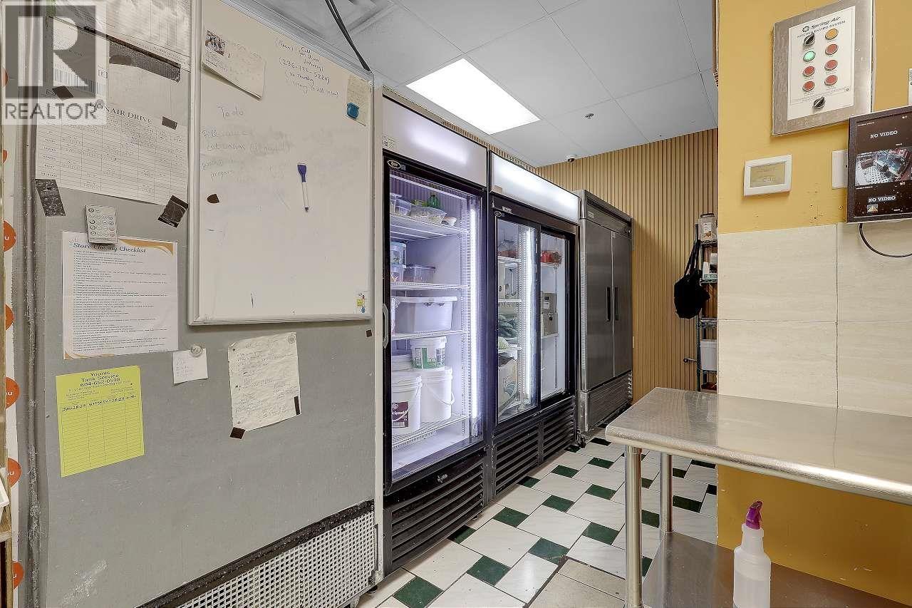 770 Nelson Street, Vancouver, British Columbia  V6Z 1A8 - Photo 15 - C8073223