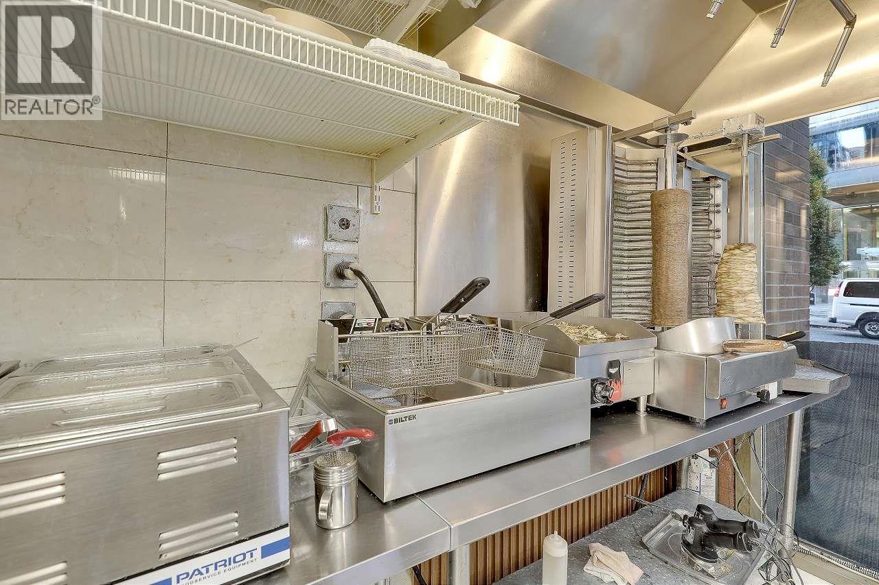 770 Nelson Street, Vancouver, British Columbia  V6Z 1A8 - Photo 11 - C8073223