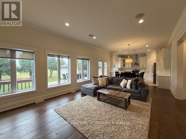 1165 Eagletrace Drive, London North, Ontario  N6G 0K7 - Photo 7 - X12484854