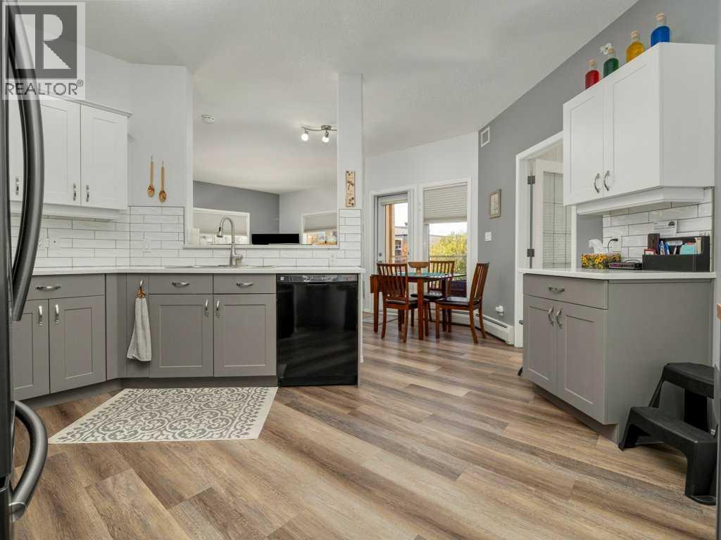 235, 2020 32 Street S, Lethbridge, Alberta  T1K 7T9 - Photo 11 - A2266197