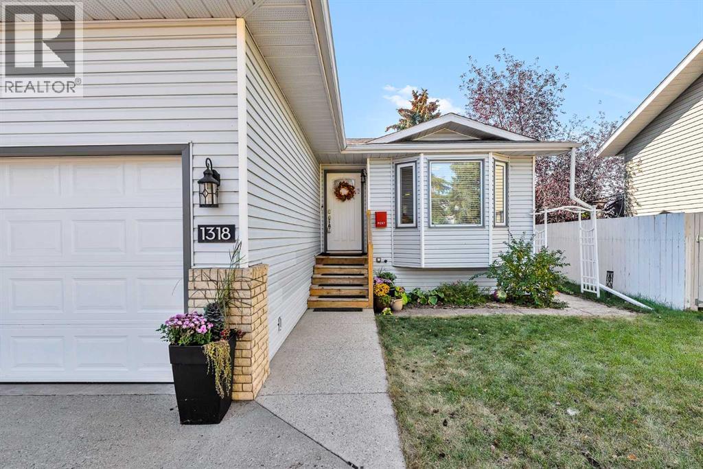 1318 Whitfield Avenue, Crossfield, Alberta  T0M 0S0 - Photo 3 - A2257703