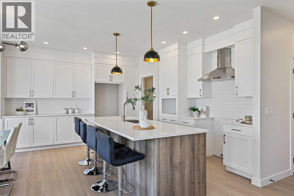 634 Bayview Lane Sw, Airdrie, Alberta  T4B 5M4 - Photo 4 - A2266583