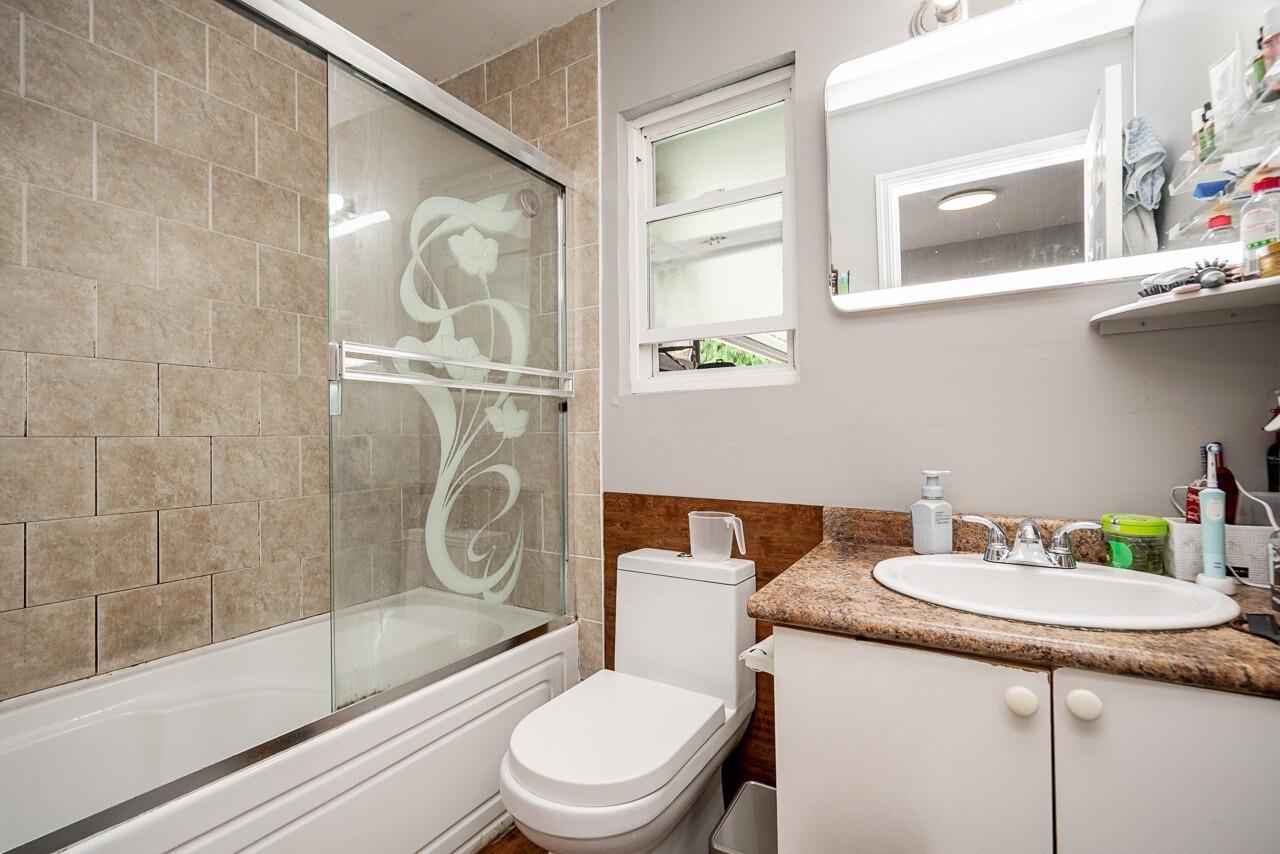 13466 98b Avenue, Surrey, British Columbia  V3T 1E3 - Photo 12 - R3052559