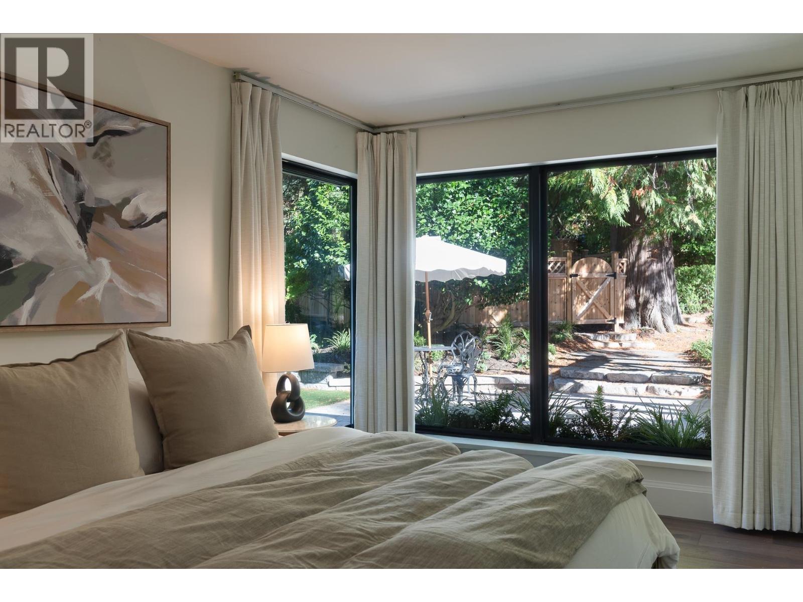 5075 Howe Sound Lane, West Vancouver, British Columbia  V7W 1L4 - Photo 28 - R3062371