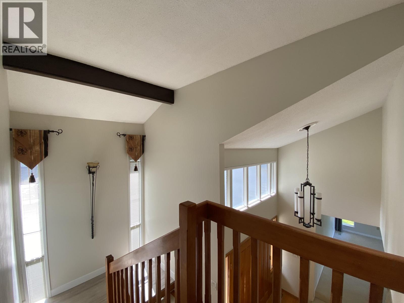 6212 Gordon Avenue, Burnaby, British Columbia  V5E 3M1 - Photo 12 - R3062375