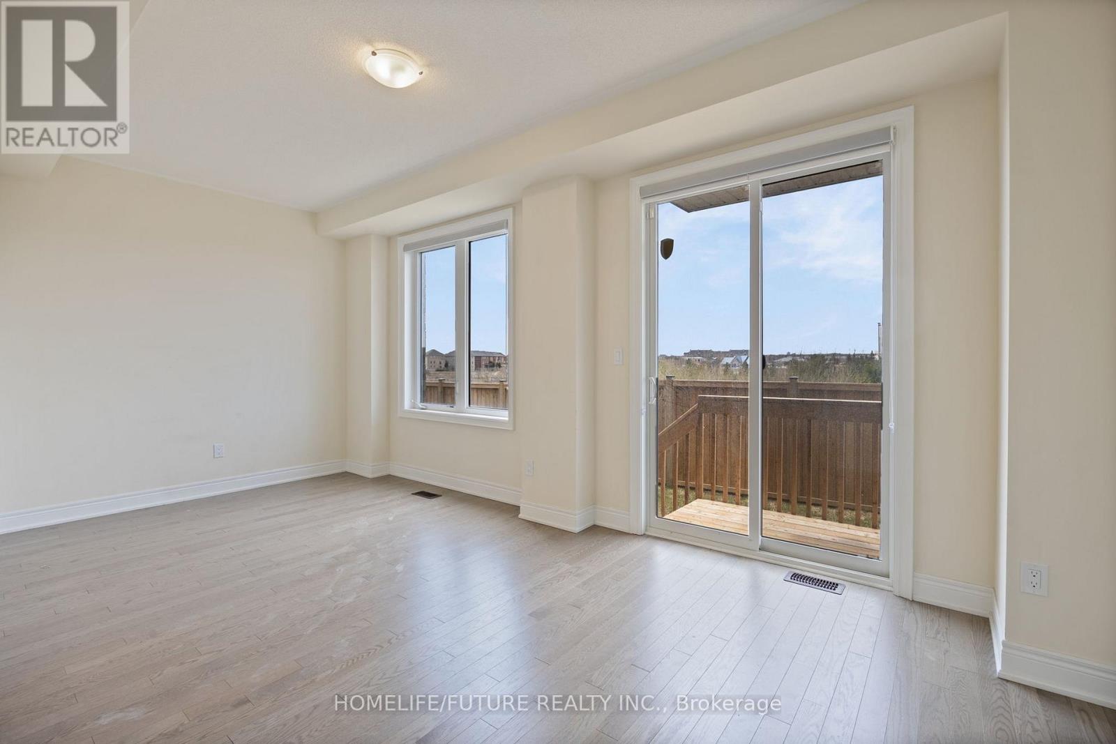 38 Andress Way, Markham, Ontario  L3S 0E9 - Photo 13 - N12484840